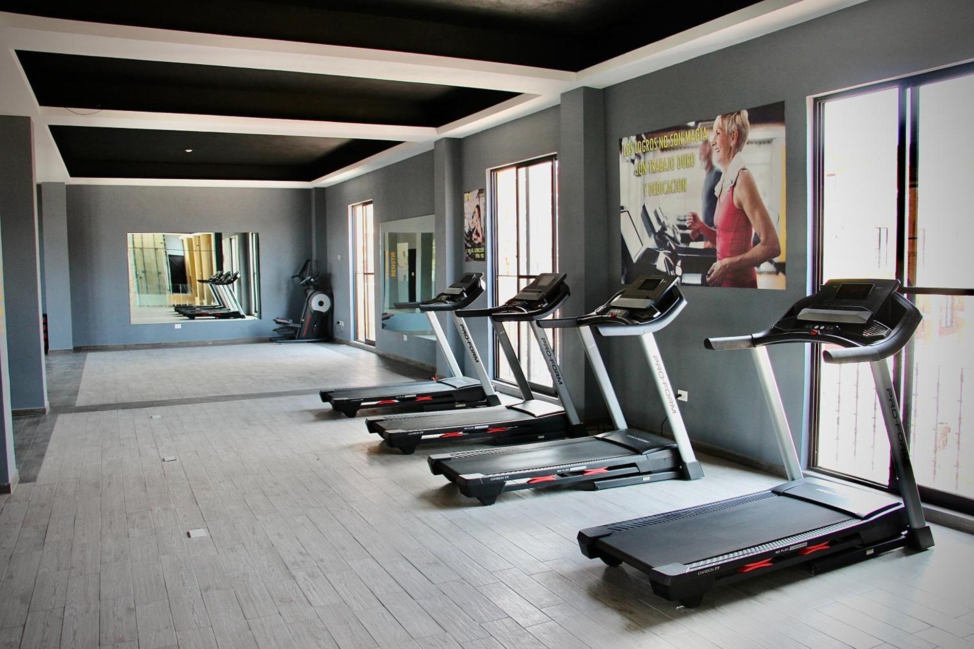 "San Miguelito" El Oasis Urbano Que Necesitas Para Descansar! Pool, Gym, Tenis ซานมิเกล เด อาเญนเด ภายนอก รูปภาพ